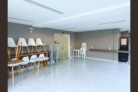Apartamento à venda com 63m², 2 quartos e 1 vaga Apartamento à venda com 63m², 2 quartos e 1 vagaÁrea comum - Salão de festas