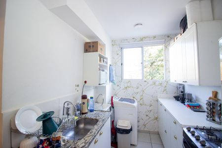 Apartamento à venda com 63m², 2 quartos e 1 vaga Apartamento à venda com 63m², 2 quartos e 1 vagaCozinha e Área de Serviço