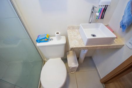 Apartamento à venda com 63m², 2 quartos e 1 vaga Apartamento à venda com 63m², 2 quartos e 1 vagaBanheiro Social