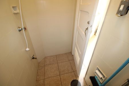 Apartamento à venda com 108m², 3 quartos e sem vagaÁrea de Serviço - banheiro