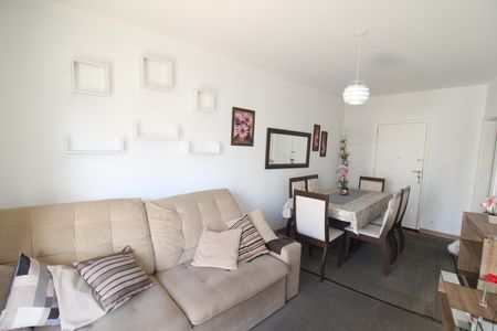 Apartamento à venda com 108m², 3 quartos e sem vagaSala
