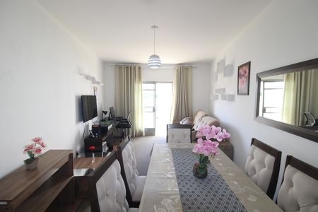 Apartamento à venda com 108m², 3 quartos e sem vagaSala
