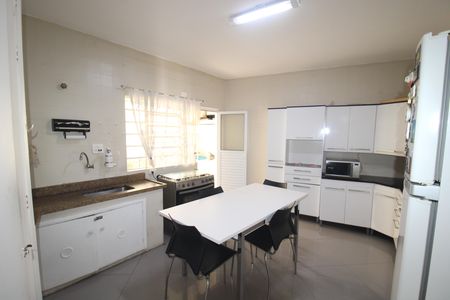 Apartamento à venda com 108m², 3 quartos e sem vagaCozinha