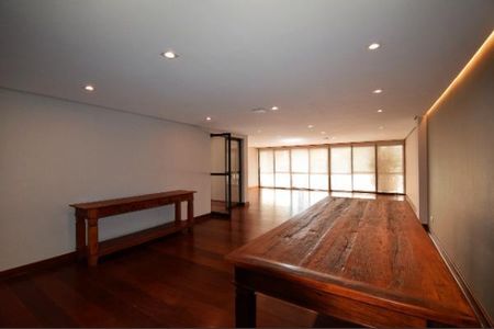 Apartamento à venda com 4 quartos, 195m² em Santana, São Paulo
