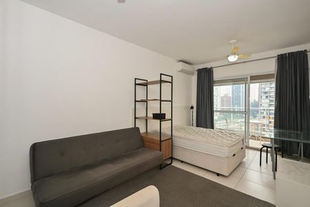 Sala/Quarto de kitnet/studio para alugar com 1 quarto, 35m² em Brooklin, São Paulo