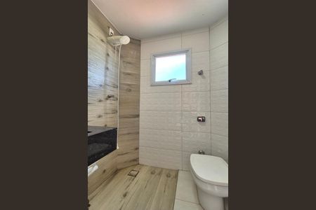 Casa à venda com 180m², 3 quartos e 2 vagas Casa à venda com 180m², 3 quartos e 2 vagasBanheiro