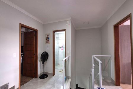 Casa à venda com 180m², 3 quartos e 2 vagas Casa à venda com 180m², 3 quartos e 2 vagasHall dos Quartos