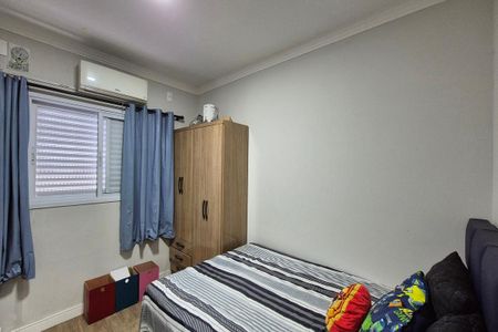Casa à venda com 180m², 3 quartos e 2 vagas Casa à venda com 180m², 3 quartos e 2 vagasQuarto 2