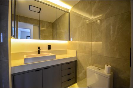 Apartamento à venda com 78m², 2 quartos e 1 vaga Apartamento à venda com 78m², 2 quartos e 1 vagaBanheiro