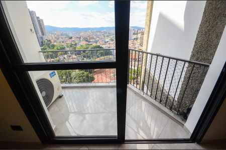 Apartamento à venda com 78m², 2 quartos e 1 vaga Apartamento à venda com 78m², 2 quartos e 1 vagaSala - Sacada