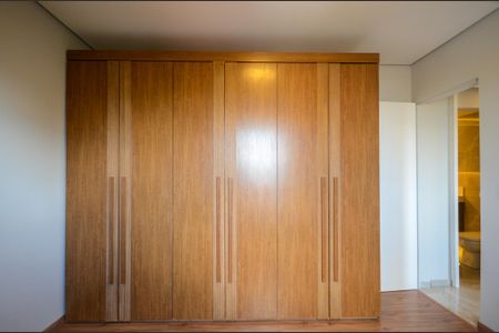Apartamento à venda com 78m², 2 quartos e 1 vaga Apartamento à venda com 78m², 2 quartos e 1 vagaQuarto 2