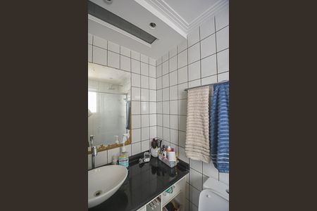 Apartamento à venda com 97m², 3 quartos e 2 vagas Apartamento à venda com 97m², 3 quartos e 2 vagasBanheiro da Suíte