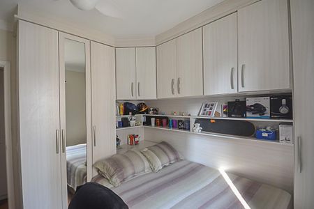 Apartamento à venda com 97m², 3 quartos e 2 vagas Apartamento à venda com 97m², 3 quartos e 2 vagasQuarto 2