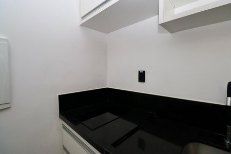 Cozinha de kitnet/studio para alugar com 1 quarto, 35m² em Costa Azul, Salvador