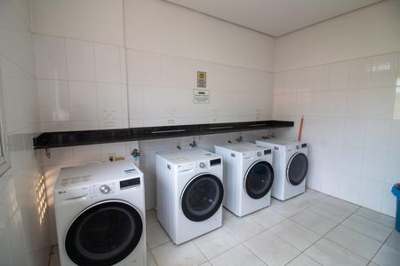 Área comum - Lavanderia de apartamento para alugar com 1 quarto, 65m² em Campo Belo, São Paulo
