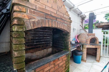 Apartamento para alugar com 65m², 1 quarto e 2 vagas Apartamento para alugar com 65m², 1 quarto e 2 vagasÁrea comum - Churrasqueira