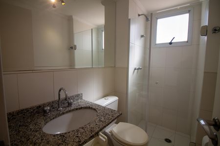 Banheiro 2 de apartamento para alugar com 1 quarto, 65m² em Campo Belo, São Paulo