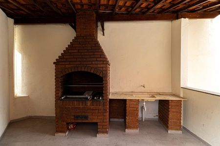 Apartamento à venda com 59m², 2 quartos e 1 vaga Apartamento à venda com 59m², 2 quartos e 1 vagaÁrea Comum - Churrasqueira