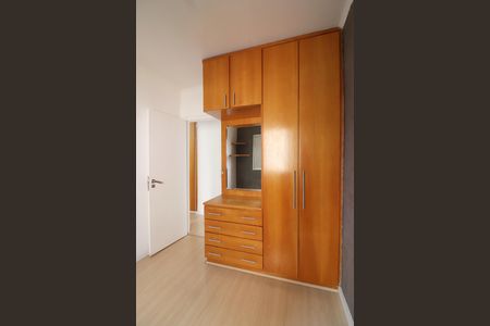 Apartamento à venda com 97m², 3 quartos e 2 vagasQuarto 3