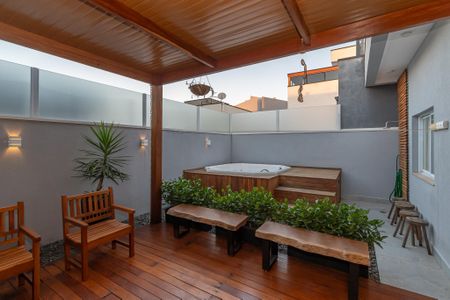Casa de condomínio para alugar com 116m², 2 quartos e 2 vagas Casa de condomínio para alugar com 116m², 2 quartos e 2 vagasVaranda