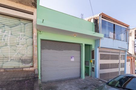 Casa para alugar com 62m², 1 quarto e 1 vaga Casa para alugar com 62m², 1 quarto e 1 vagaFachada