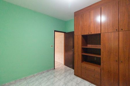 Quarto de casa para alugar com 1 quarto, 62m² em Parque Santa Teresa, Carapicuíba