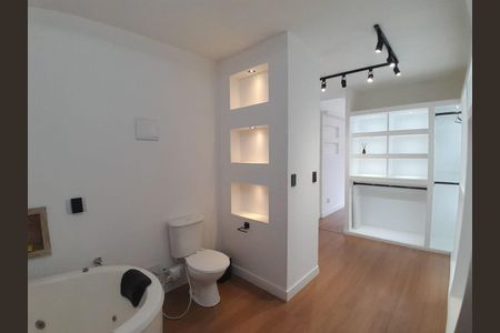 Banheiro de casa para alugar com 3 quartos, 120m² em Centro (Caucaia do Alto), Cotia