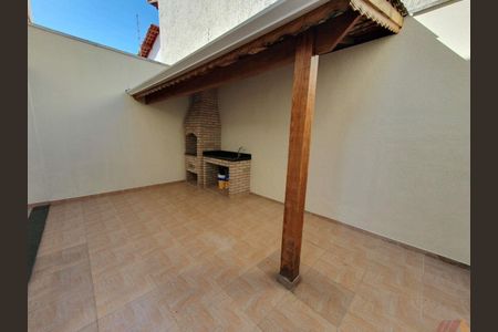 Casa à venda com 3 quartos, 200m² em Jardim Virginia Bianca, São Paulo