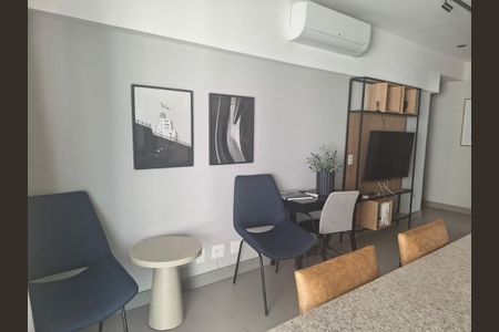 Apartamento à venda com 1 quarto, 48m² em Campo Belo, São Paulo