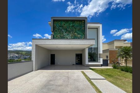 Casa de condomínio à venda com 410m², 3 quartos e 8 vagasFoto 01