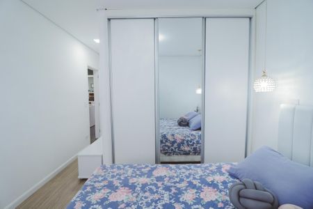 Apartamento à venda com 98m², 3 quartos e 2 vagas Apartamento à venda com 98m², 3 quartos e 2 vagasSuíte 1