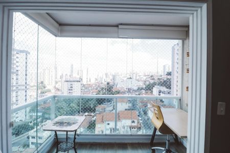 Apartamento à venda com 98m², 3 quartos e 2 vagas Apartamento à venda com 98m², 3 quartos e 2 vagasVaranda