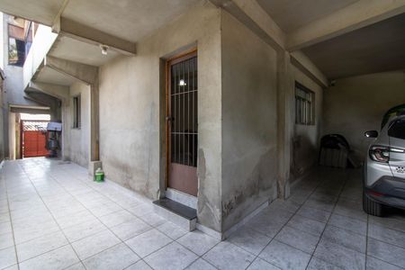 Casa à venda com 296m², 4 quartos e 4 vagas Casa à venda com 296m², 4 quartos e 4 vagasGaragem