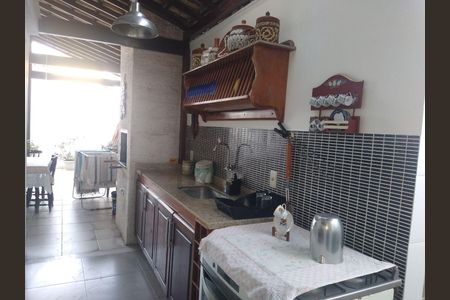 Apartamento à venda com 210m², 3 quartos e 2 vagas