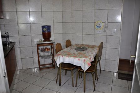 Apartamento à venda com 62m², 2 quartos e 1 vagaDetalhe - Cozinha