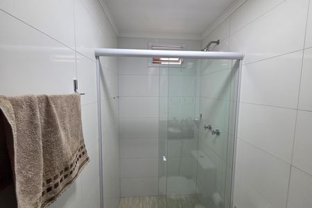 Apartamento para alugar com 120m², 3 quartos e 2 vagas Apartamento para alugar com 120m², 3 quartos e 2 vagasBanheiro