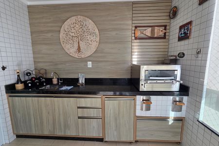 Apartamento para alugar com 120m², 3 quartos e 2 vagas Apartamento para alugar com 120m², 3 quartos e 2 vagasVaranda