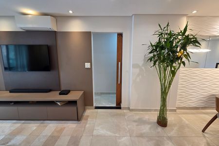 Apartamento para alugar com 120m², 3 quartos e 2 vagas Apartamento para alugar com 120m², 3 quartos e 2 vagasSala