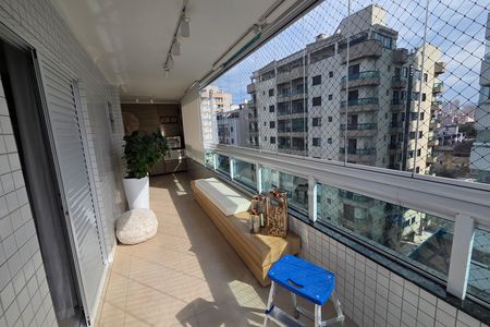 Apartamento para alugar com 120m², 3 quartos e 2 vagas Apartamento para alugar com 120m², 3 quartos e 2 vagasVaranda