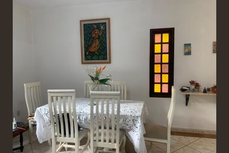 Casa à venda com 3 quartos, 185m² em Várzea das Moças, Niterói