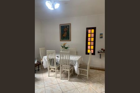 Casa à venda com 3 quartos, 185m² em Várzea das Moças, Niterói