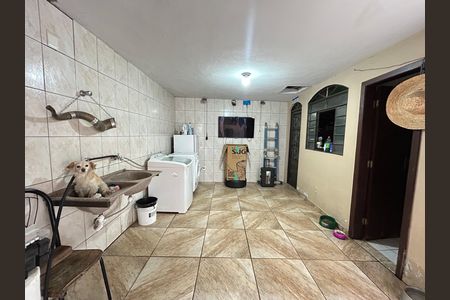 Casa à venda com 218m², 3 quartos e 3 vagas