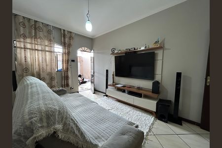 Casa à venda com 3 quartos, 218m² em Mangueiras, Belo Horizonte