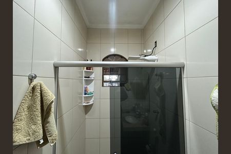 Casa à venda com 218m², 3 quartos e 3 vagas