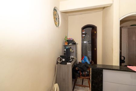 Casa à venda com 200m², 3 quartos e 1 vaga Casa à venda com 200m², 3 quartos e 1 vagaHall