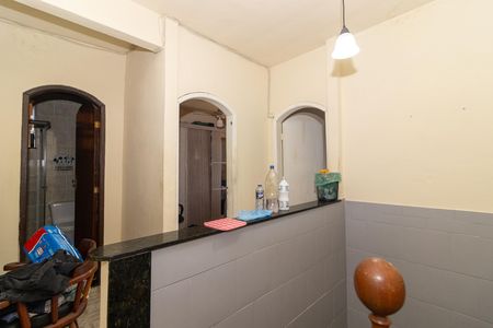 Casa à venda com 200m², 3 quartos e 1 vaga Casa à venda com 200m², 3 quartos e 1 vagaHall