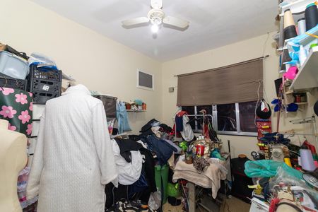 Casa à venda com 200m², 3 quartos e 1 vaga Casa à venda com 200m², 3 quartos e 1 vagaQuarto 1