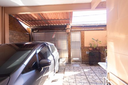 Casa à venda com 200m², 3 quartos e 1 vaga Casa à venda com 200m², 3 quartos e 1 vagaGaragem