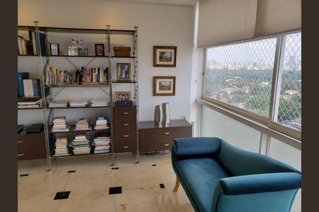 Apartamento à venda com 170m², 3 quartos e 1 vaga