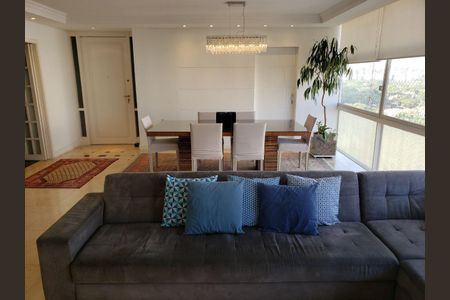 Apartamento à venda com 170m², 3 quartos e 1 vaga